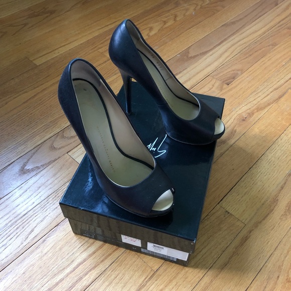 Giuseppe Zanotti Black Peep Toe Heel 5 inches - Picture 2 of 5